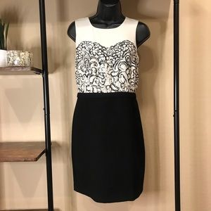 Loft Brand Black and White Faux Sweetheart Neckline Dress Abstract Floral Print